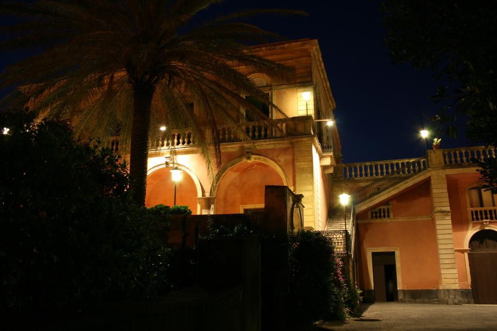 Villa Dei Leoni Santa Tecla Luaran gambar