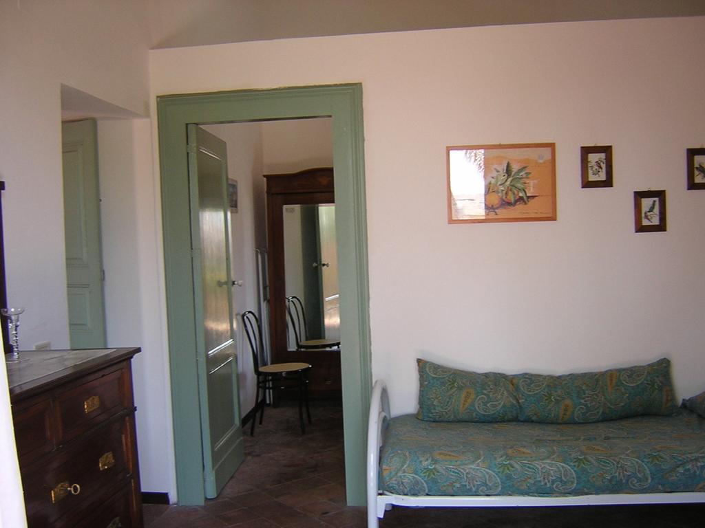 Villa Dei Leoni Santa Tecla Bilik gambar